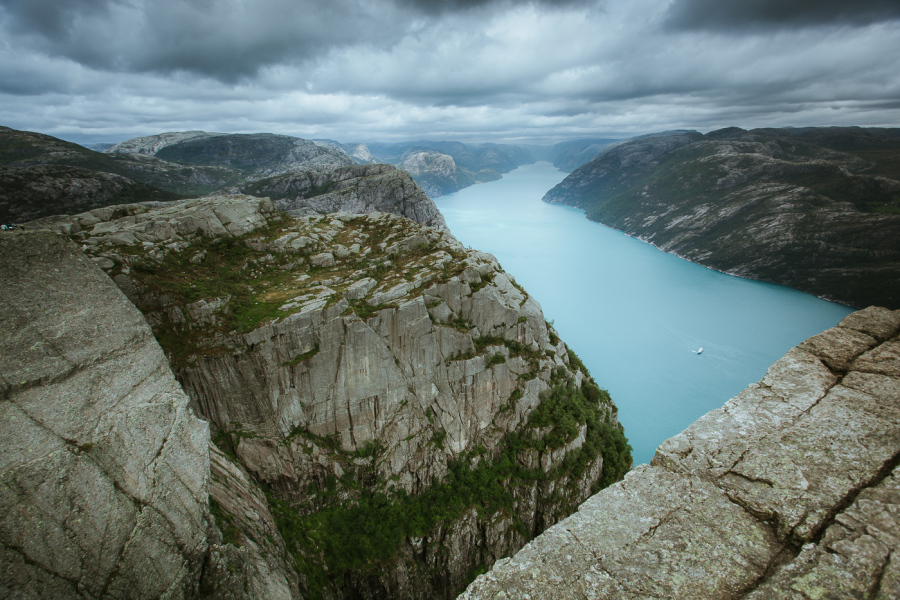 Preikestolen - Norway Cliff